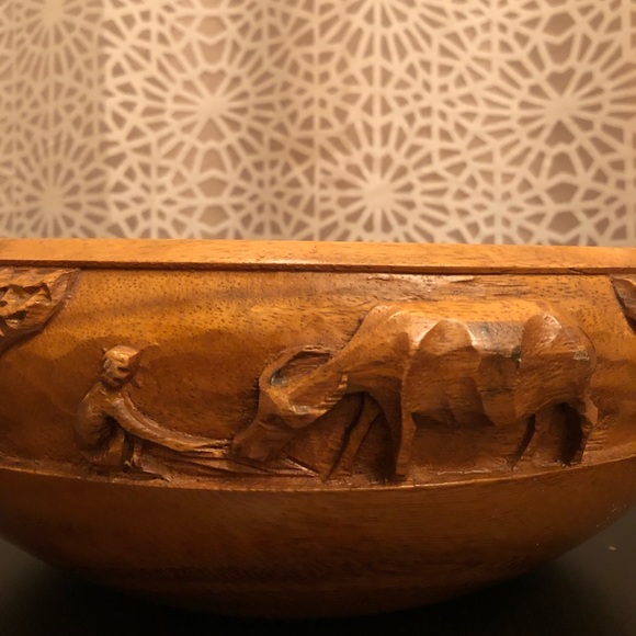 RARE Vintage Large Wooden Carved Salad Bowl Set - Picture 6 of 16
